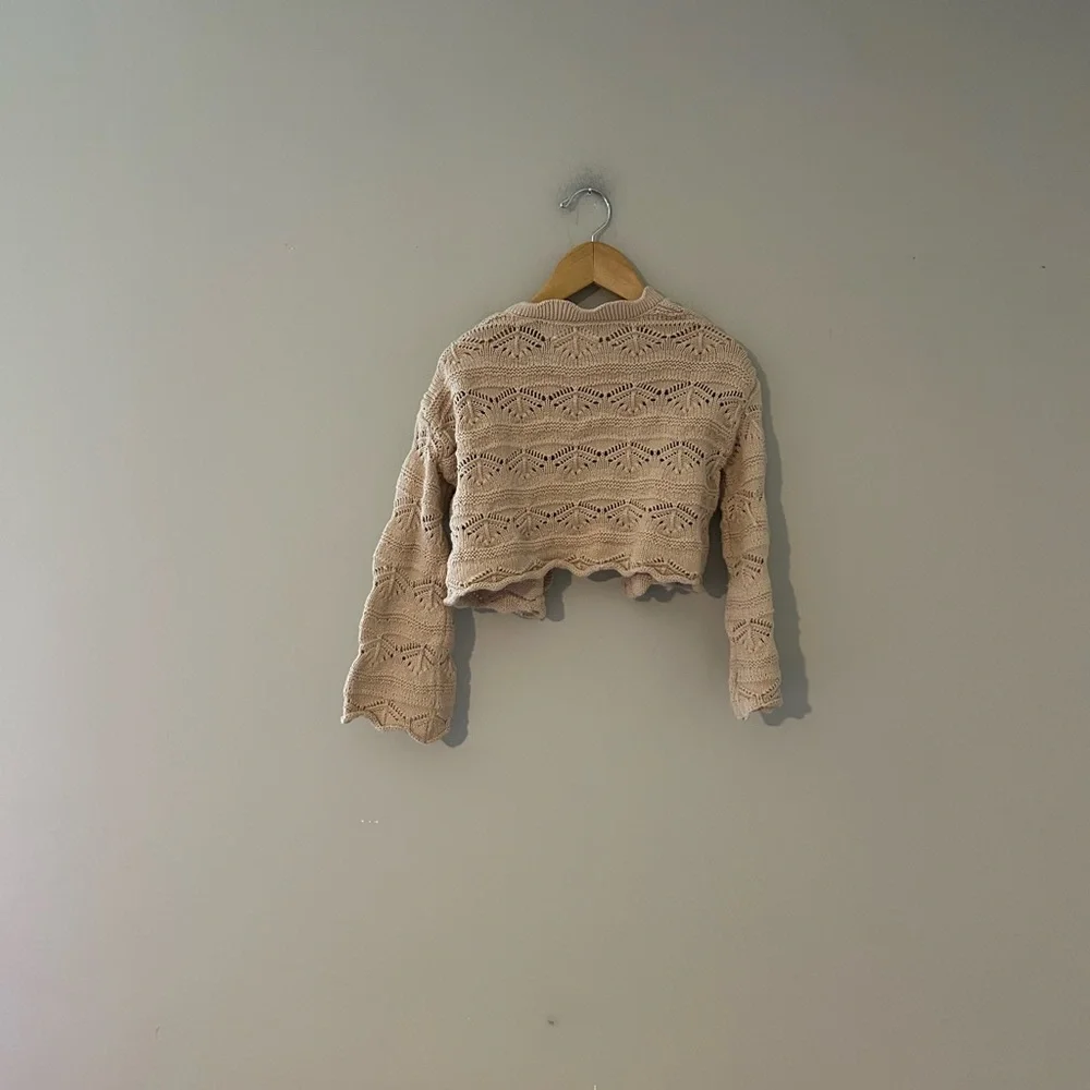 ADD ON FOR $19 Zara crochet-like cardigan 8-9Y- Zara H&M‎
